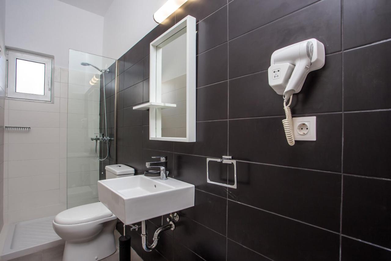 Kappa Apartments فاليراكي المظهر الخارجي الصورة